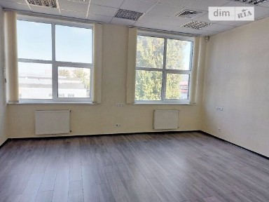 Здається комерційне приміщення на вул. Юрія Іллєнка, площа 94.7 кв. м • ID 33548754