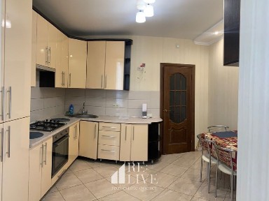 Рованці, Задворецька 1А