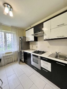 ОРЕНДА 2 кім вул. Київська