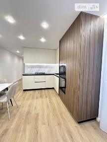 Продаж 2к квартири 68 кв. м на вул. Смакули • ID 33815539