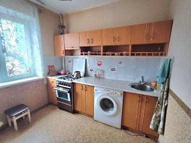 СДАМ 1кв. ул. Рубана (с мебелью и техн) цена 4000 грн.