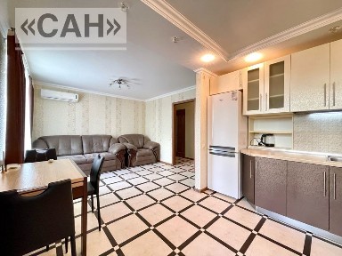 Сдам квартиру в Центре с Автономным отоплением на 2-м этаже