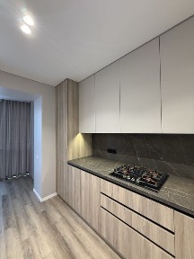 Продаж квартири в новобудові Жк Кришталеве озеро