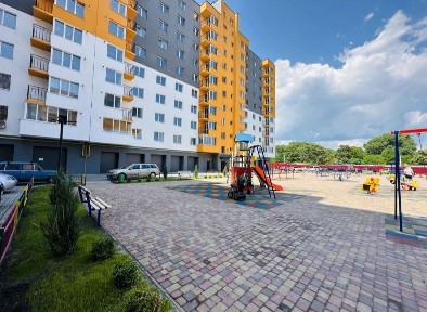 Міжповерхова комора в новобудові ЖК 