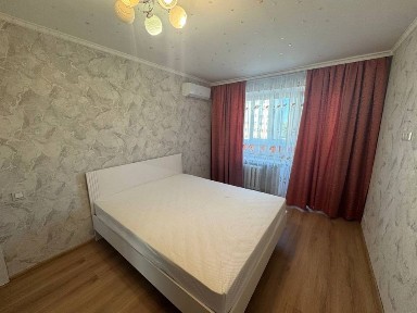 Оренда однокімнатної квартири Новосілки