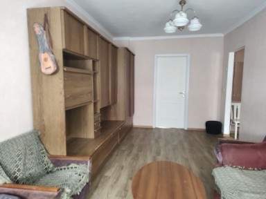 Оренда 2х кімн квартири по вул. Скрябіна