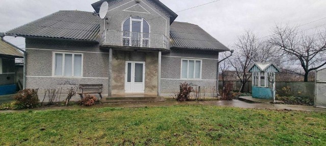 Продається будинок готовий до заселення.