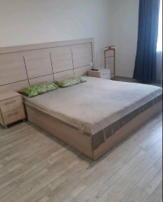 Здається євро-двушка центр міста.