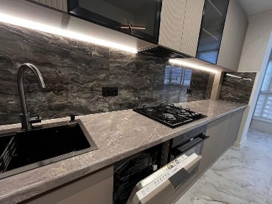 Продається 2км квартира в цегляному будинку