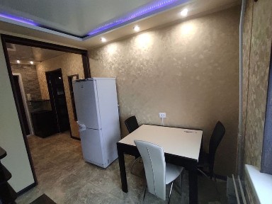 Квартира в оренду на центральній Митниці