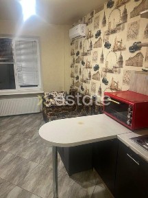 Оренда квартири студії біля метро