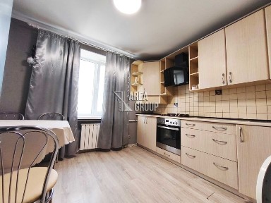 Оренда затишної 1-кімнатної квартири Смірнова (р-н Епіцентр)