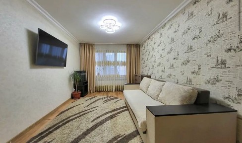 продам трикімнатну квартиру з гарним ремонтом у Вінниці