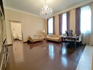 Продажа 2-комнатной квартиры 69 м², Архитектора Городецкого ул., 12