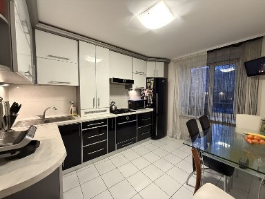 Продаж 3- х кімнатної квартири <a href='/newbuilding/1514/view/zk-na-masanah'>на Масанах</a>. Автономне опалення