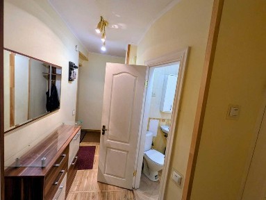 Продам 3-кімнатну квартиру в Брюховичах