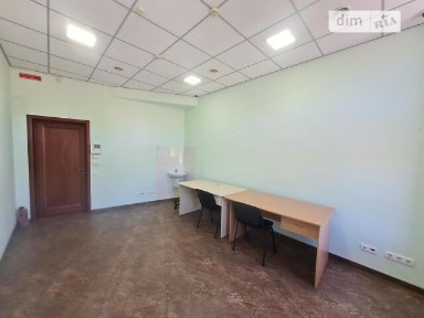 Оренда офісного приміщення на просп. Броварський 5І, приміщень - 1, поверх - 3 • ID 33541904