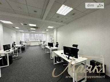 Оренда офісного приміщення на вул. Польова 24, приміщень - 10, поверх - 4 • ID 31077861