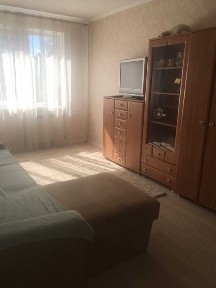 Ст. м.Оболонь - 2 хвилини пышки, Оболонська пл. № 3. СУЧАСНИЙ РЕМОНТ.