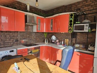 Здам двокімнатну квартиру Бажана, Вірменська 6, метро Вирлиця.