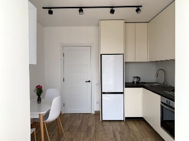 Світла квартира в Опришківській Слободі - від власника