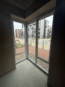 Оренда комерції 89,5 м² | 3 входи | Літній майданчик | ЖК <a href='/newbuilding/9050/view/zk-dolisnii'>Долішній</a>
