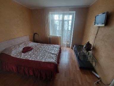 Вільна! 1кім на Героїв України Меблі Техніка!