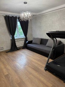 Продам квартиру 80 м2 з євроремонтом в центрі Бородянки