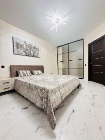 Євро 2 кімнатна квартира в Ірпіні, вул. Лісова. Центральний парк.