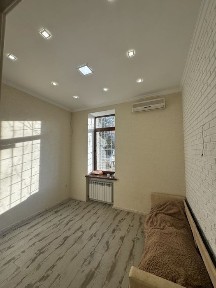 Сдам в аренду помещение с ремонтом возле пр. Суворова !