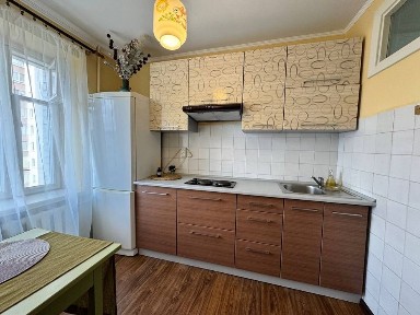 Пропонуємо вам 1 кімнатну квартиру на Озерній!