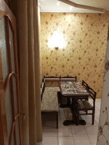 Продам квартиру возле центрального рынка