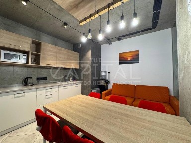 ОРЕНДА дизайнерського офісу з меблями поряд метро парковка Терміново