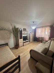 Квартира на Митниці по вул. Володимира Великого