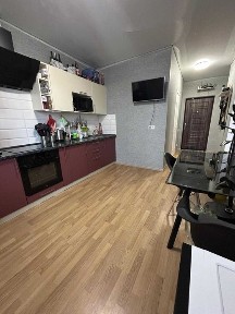 Сдам 1 комн долгосрочно на поселке Котовского новстрой 8000грн