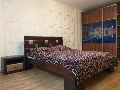 Сдам квартиру до лета