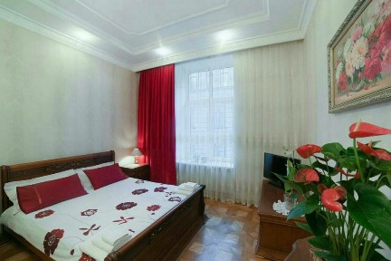 Подобово, погодинно, помісячно ВІП апартаменти на Коперника 9