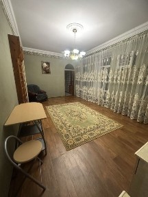 Продам від господаря 3-к квартиру на Костецькій/Б. Хмельницького