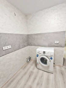 Продаж 2к у ЦЕНТРІ, новий ремонт, меблі/техніка, без боргів, Є-Відновл