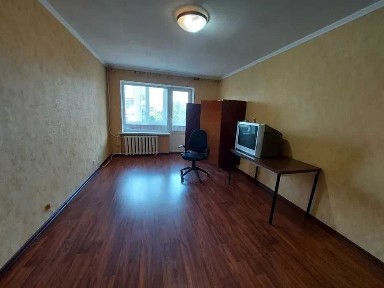 Продам 1-к квартиру Строителей Богдана Хмельницкого Фабрично-Заводская