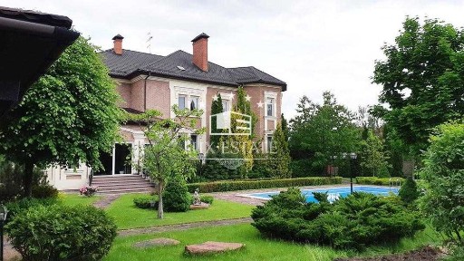 Роскошный коттедж с БАССЕЙНОМ в ВИТА-ПОЧТОВАЯ