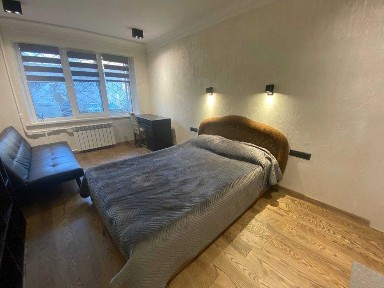 Здається 3х кімн. кв. вул. Лятошинського 4А, метро Теремки