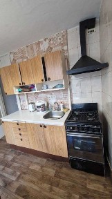 Сдам 1 ком. кв метро 10 мин, провулок Оксани Вороніноі 1.