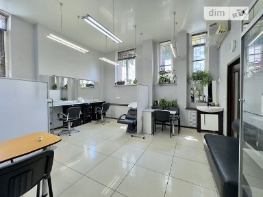 Продаж комерційного приміщення на просп. Берестейський 73/1, площа 100.3 кв. м • ID 33418473