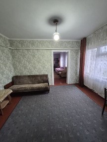 Оренда 1/2 будинку р-н Вет. лікарні 1 Травня.