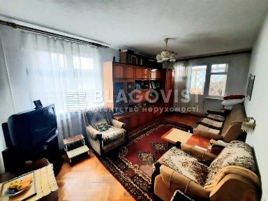 Продаж 2К квартири Соломянська площа