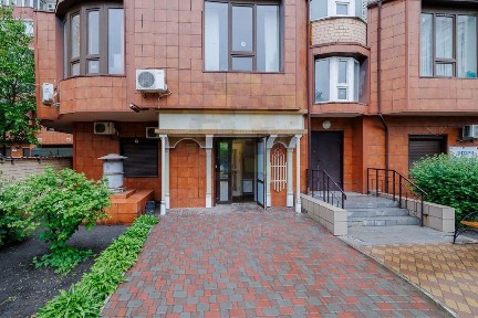 Без% Продаж комерційного приміщення/Оболонь/Яскравий/Калнишевського