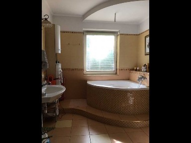 Будинок Брюховичі поле чудес