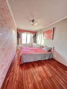 Смаколик! 3 кімнатна