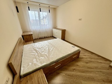 Довготривала оренда 2-х кімнатної квартири по вул. Героїв Крут